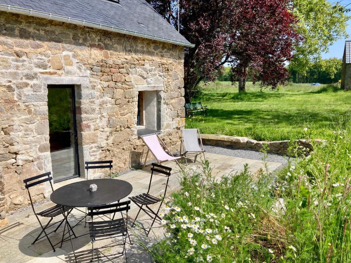 Villa Le Nid De La Breizhidence Combourg Esterno foto